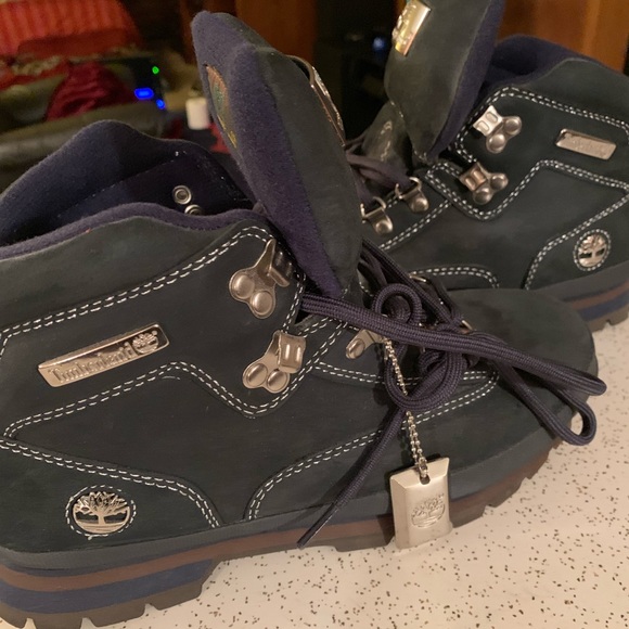 mid cut timberland boots